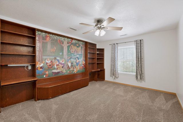 3601 Sunstar Lp Loop SW, Albuquerque, NM 87105