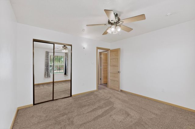 3601 Sunstar Lp Loop SW, Albuquerque, NM 87105