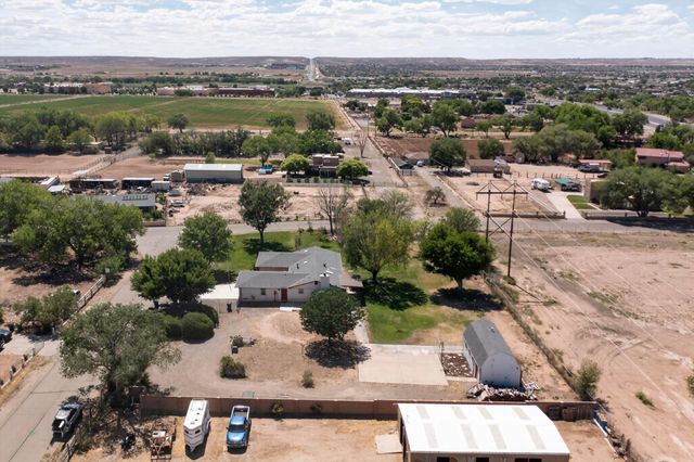 3601 Sunstar Lp Loop SW, Albuquerque, NM 87105