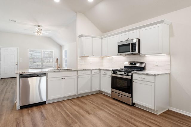 1236 High Street, Navasota, TX 77868