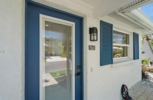 578 SPANISH DRIVE S, Longboat Key, FL 34228