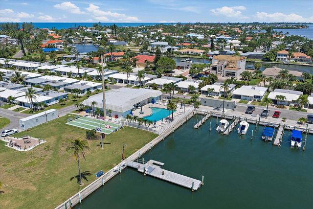 578 SPANISH DRIVE S, Longboat Key, FL 34228