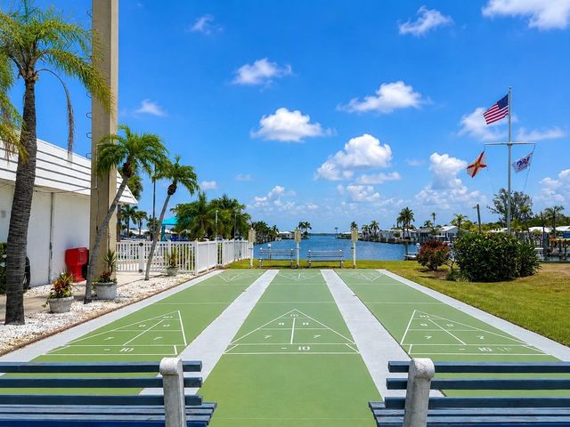 578 SPANISH DRIVE S, Longboat Key, FL 34228