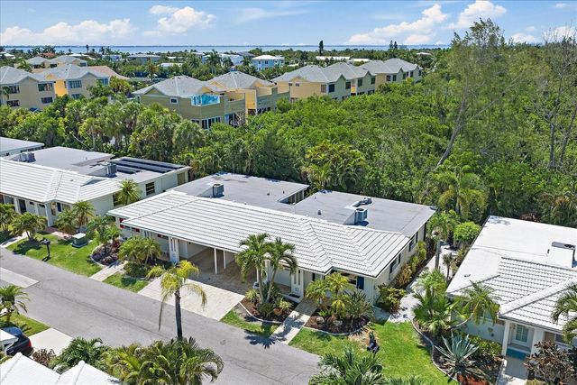 578 SPANISH DRIVE S, Longboat Key, FL 34228