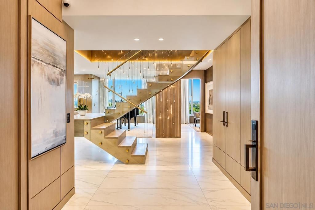2500 Sixth Ave Penthouse 4, San Diego, CA 92103 — photo 2