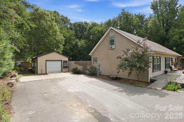 111 Linda Avenue, China Grove, NC 28023