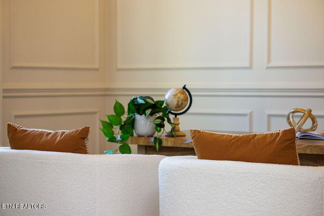 135 Hedgewood Point, Crossville, TN 38558