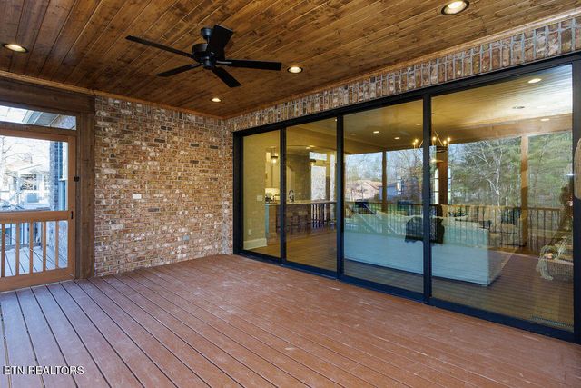 135 Hedgewood Point, Crossville, TN 38558