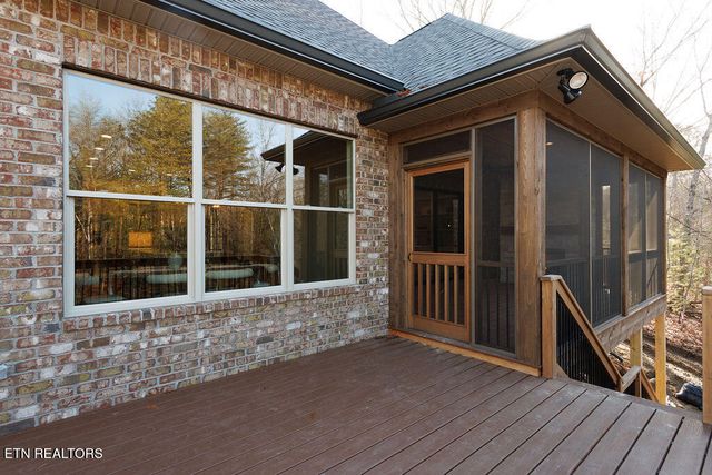 135 Hedgewood Point, Crossville, TN 38558