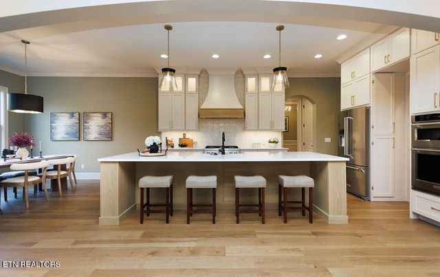 135 Hedgewood Point, Crossville, TN 38558