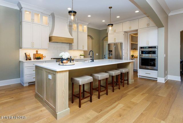 135 Hedgewood Point, Crossville, TN 38558