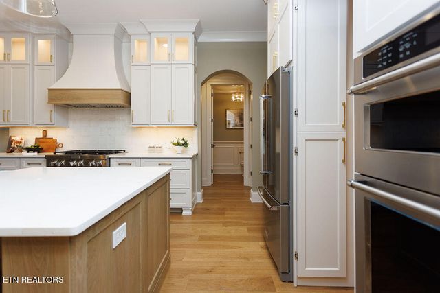 135 Hedgewood Point, Crossville, TN 38558