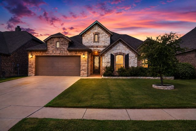 279 Paluxy Street, Burleson, TX 76028