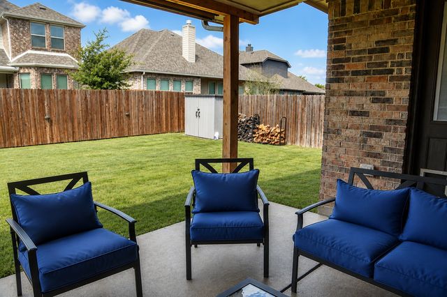 279 Paluxy Street, Burleson, TX 76028