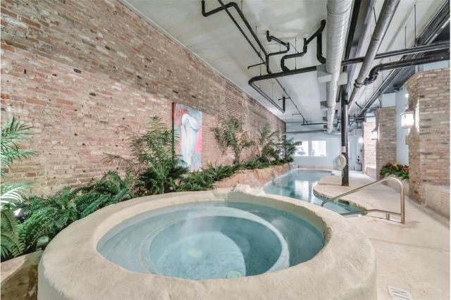 2207 Post Office Street 202, Galveston, TX 77550