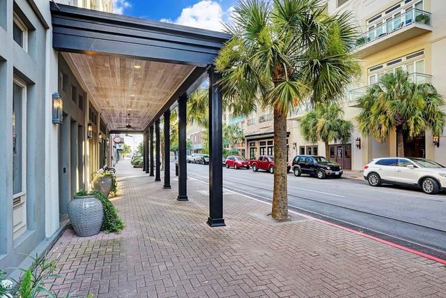 2207 Post Office Street 202, Galveston, TX 77550