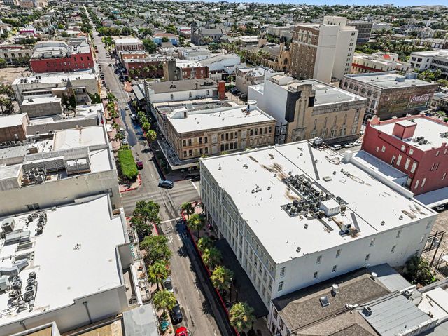 2207 Post Office Street 202, Galveston, TX 77550