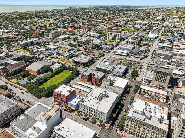 2207 Post Office Street 202, Galveston, TX 77550