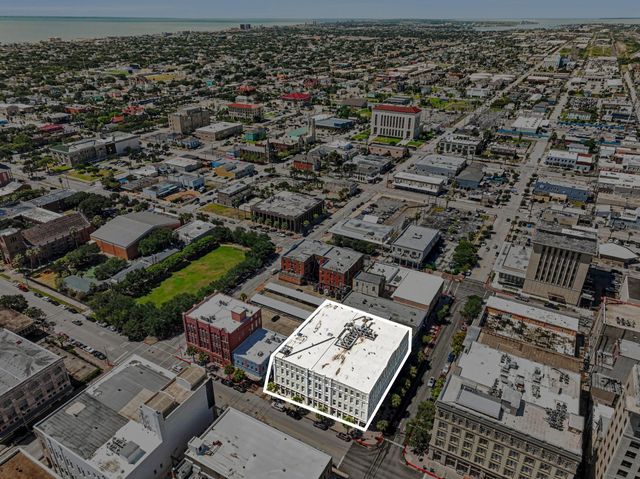 2207 Post Office Street 202, Galveston, TX 77550