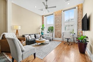 2207 Post Office Street 202, Galveston, TX 77550