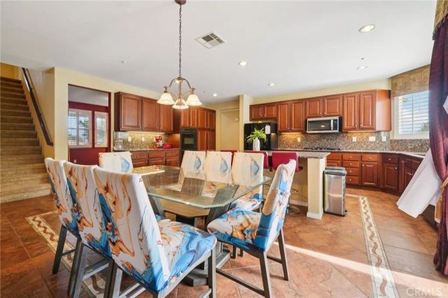 18625 Krameria Avenue, Riverside, CA 92508