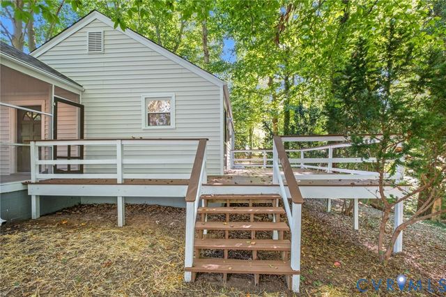 9005 Old Holly Rd, Richmond, VA 23235