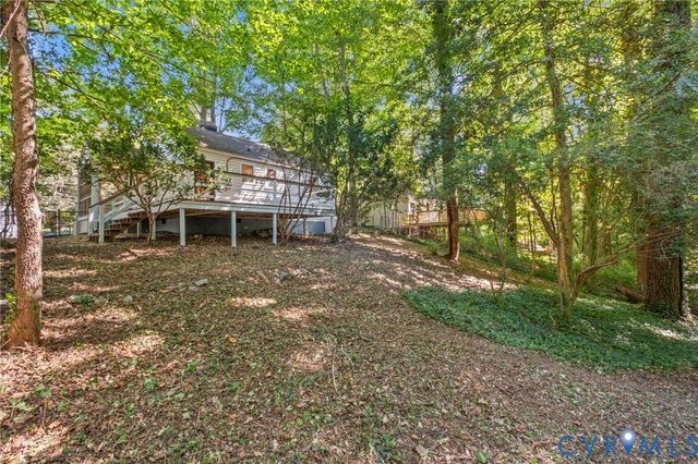 9005 Old Holly Rd, Richmond, VA 23235