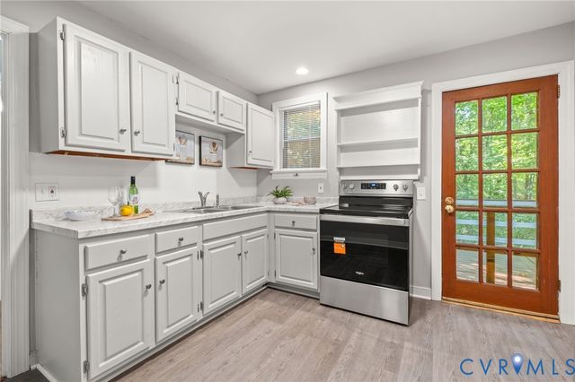 9005 Old Holly Rd, Richmond, VA 23235