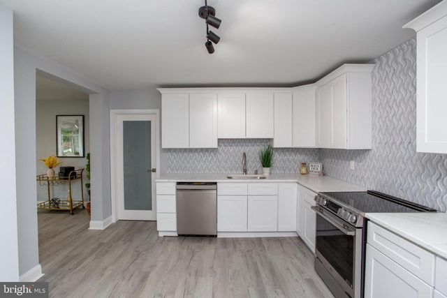 123 HOLLY RD, Southampton, PA 18966