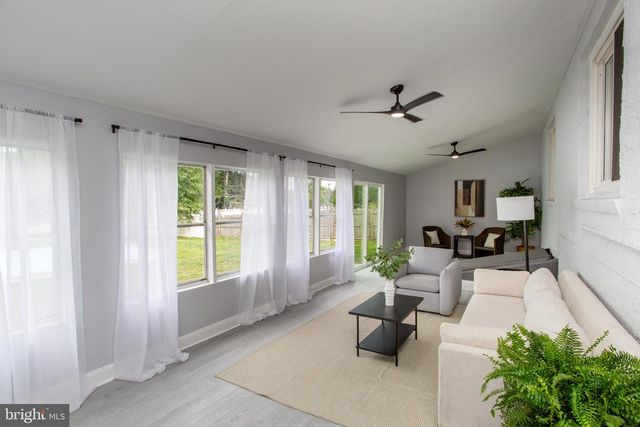 123 HOLLY RD, Southampton, PA 18966