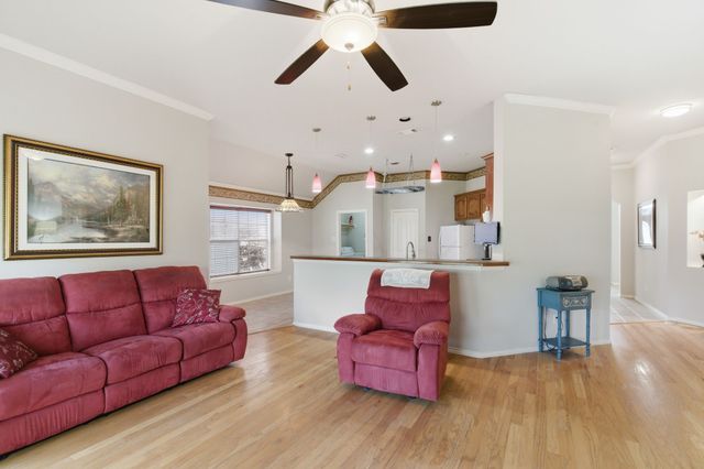 1210 Andromeda Way, Arlington, TX 76013