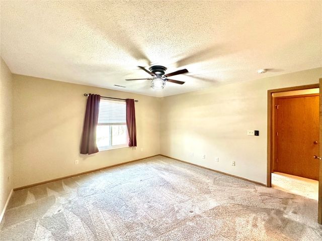 4300 Maureen Court SE 168, Cedar Rapids, IA 52403