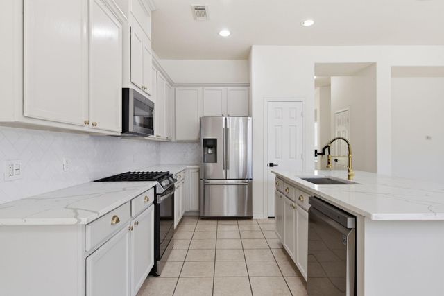 16023 Powder Springs Lane, Houston, TX 77070