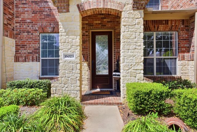 16023 Powder Springs Lane, Houston, TX 77070