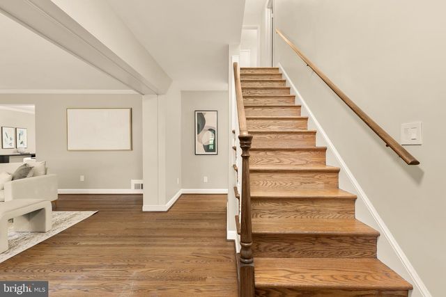 5108 MACOMB ST NW, Washington, DC 20016