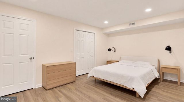5108 MACOMB ST NW, Washington, DC 20016