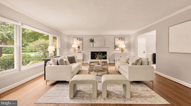 5108 MACOMB ST NW, Washington, DC 20016