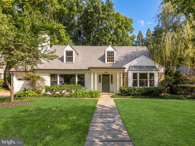 5108 MACOMB ST NW, Washington, DC 20016