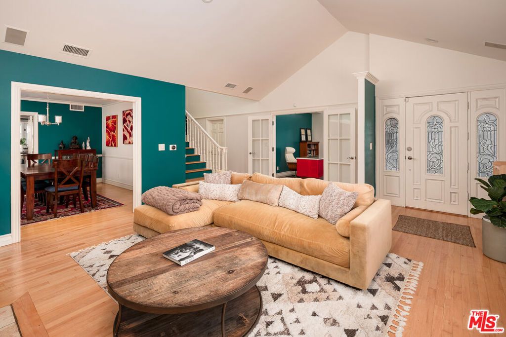 8426 Flight Avenue, Los Angeles, CA 90045 — photo 4
