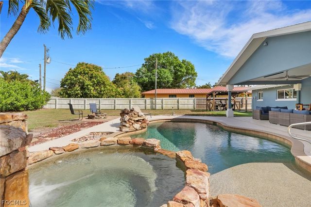 549 Peck AVE, Fort Myers, FL 33919