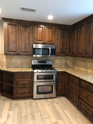 126 Coral Court, Willis, TX 77304