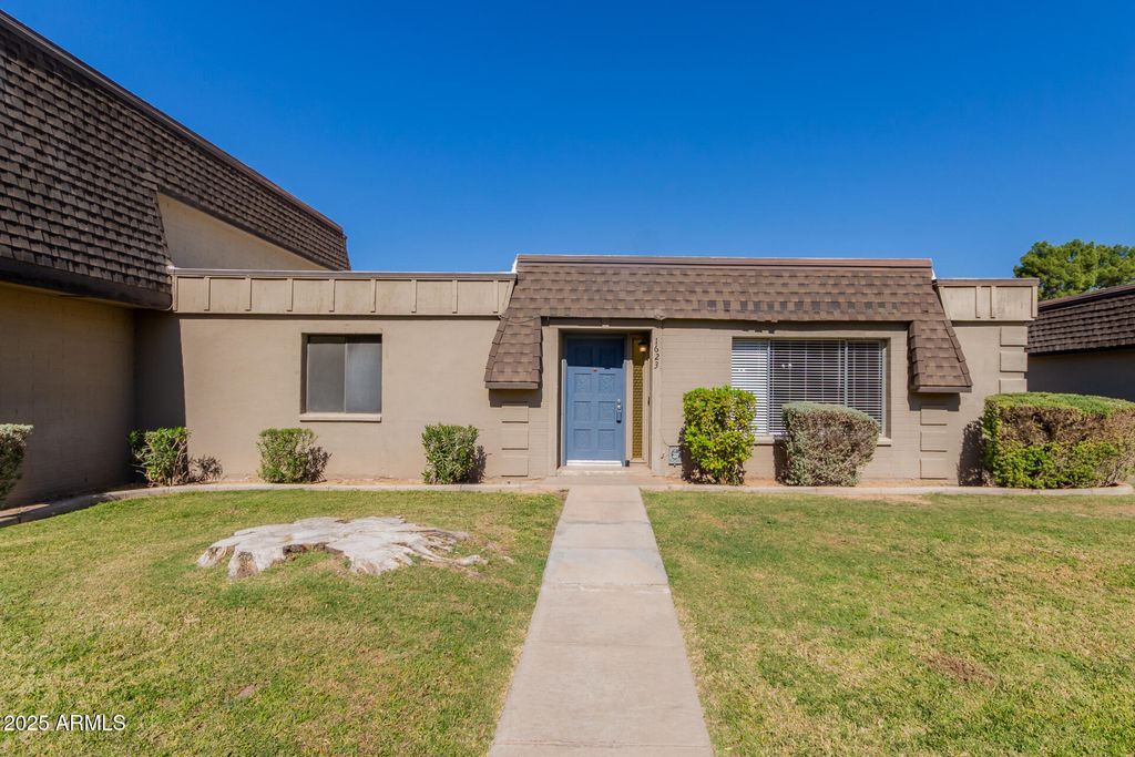 1623 E BAKER Drive, Tempe, AZ 85282