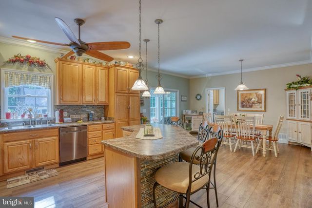 14380 S DUPONT HWY, Harrington, DE 19952