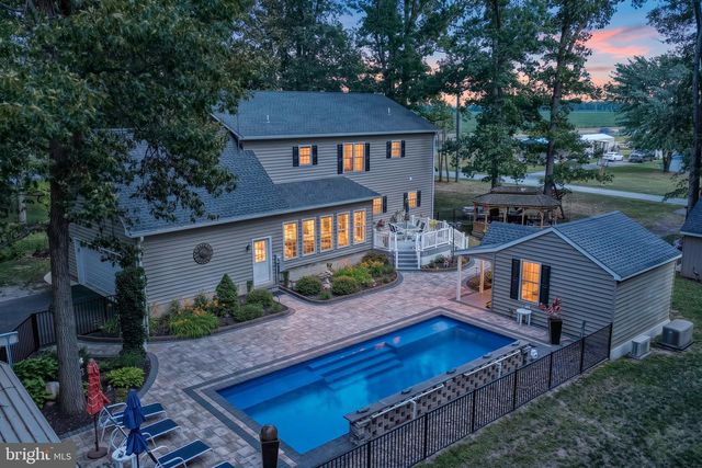 14380 S DUPONT HWY, Harrington, DE 19952