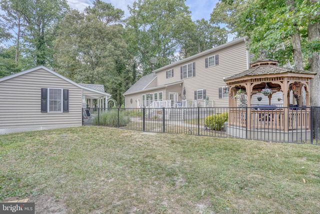 14380 S DUPONT HWY, Harrington, DE 19952