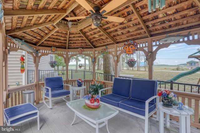 14380 S DUPONT HWY, Harrington, DE 19952
