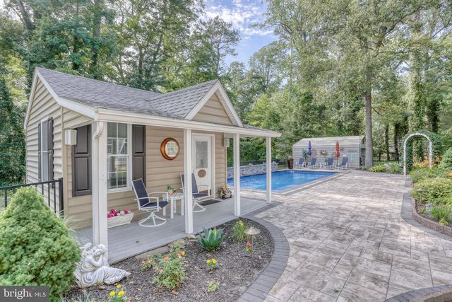 14380 S DUPONT HWY, Harrington, DE 19952
