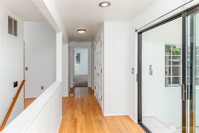 179 Hurricane Ridge Drive, Sequim, WA 98382