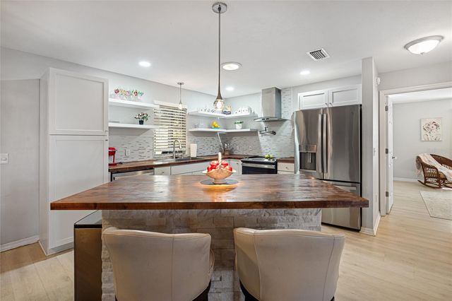 509 DEL MAR DRIVE, The Villages, FL 32159