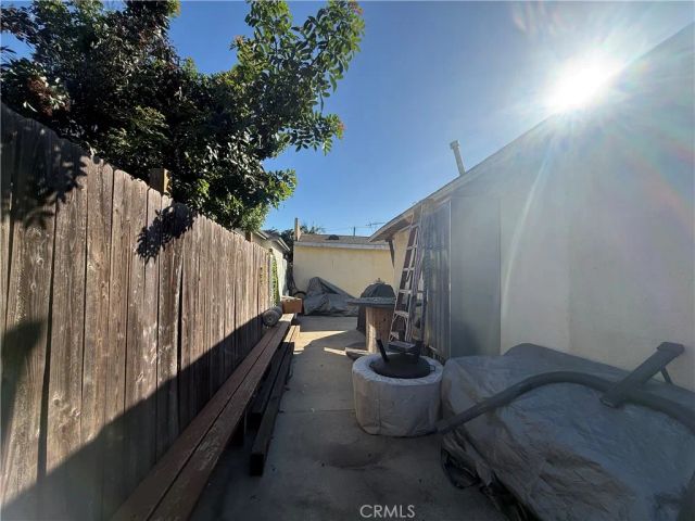 512 S Willowbrook, Compton, CA 90220